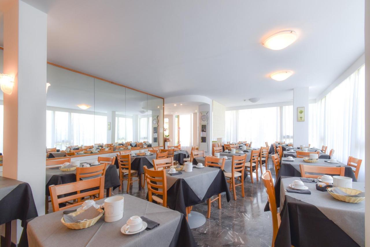Hotel Janeiro 카오를레 외부 사진