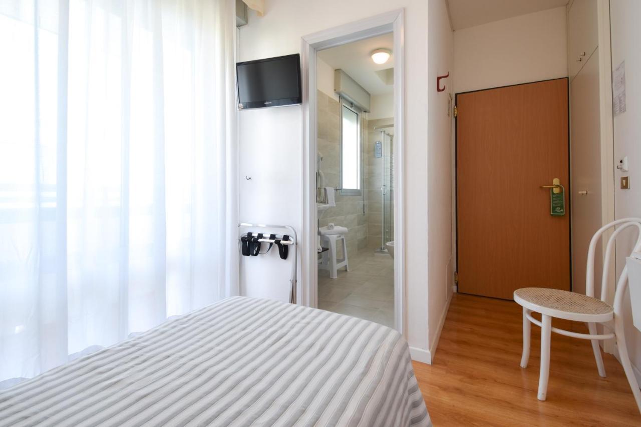 Hotel Janeiro 카오를레 외부 사진