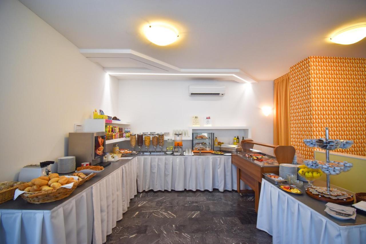 Hotel Janeiro 카오를레 외부 사진