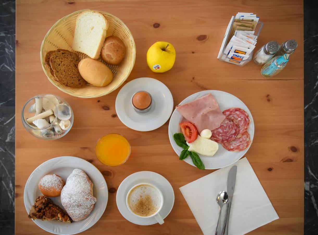 Hotel Janeiro 카오를레 외부 사진